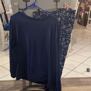 Cuddl Duds Blue Pajama Set with Snowflake Design